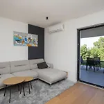 Sole Villa Veligolji